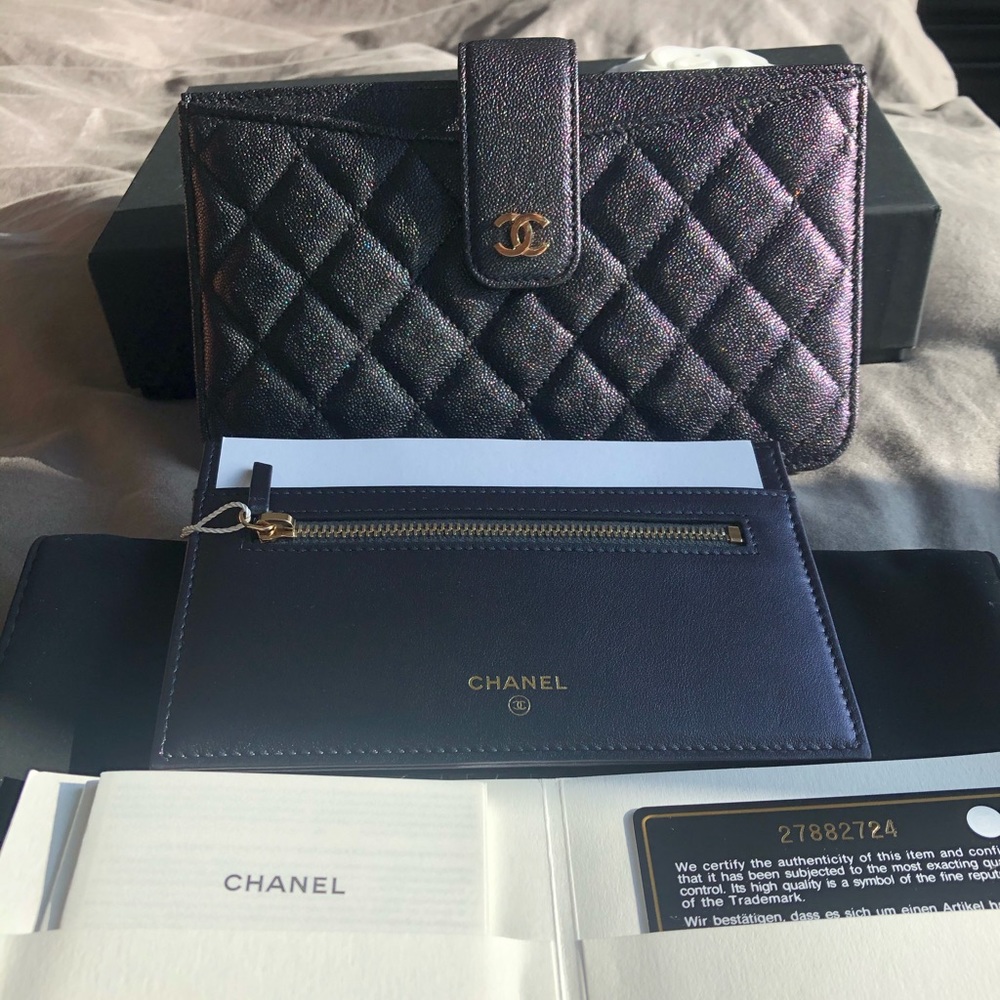 ⭐️SOLD ON M⭐️ Chanel Clutch Wallet